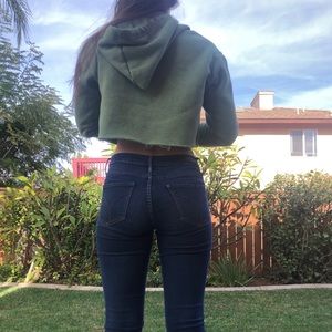 🌱CROPPED GREEN HOODIE 🌱
